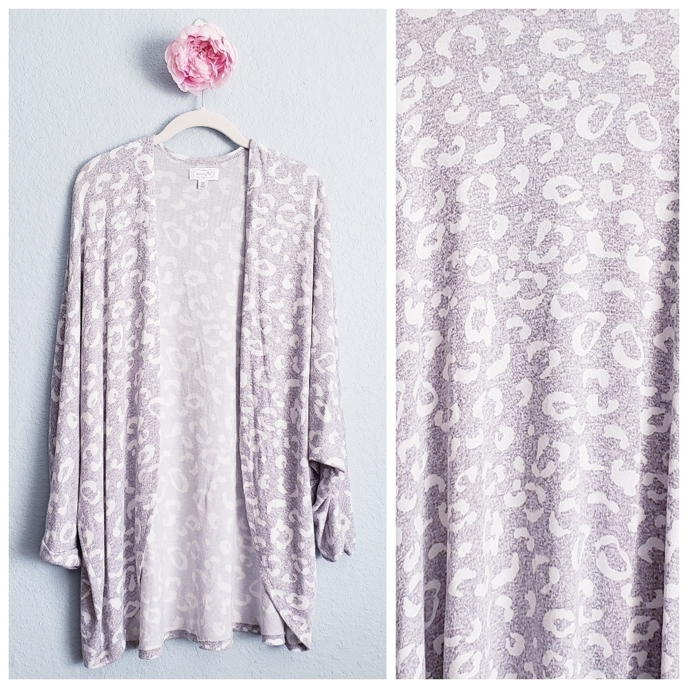 Mudpie Gray And White Leopard Print Open Front Dolman Sleeve Cardigan